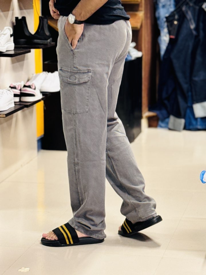 UrbanEase – Effortless Style Meets Comfort