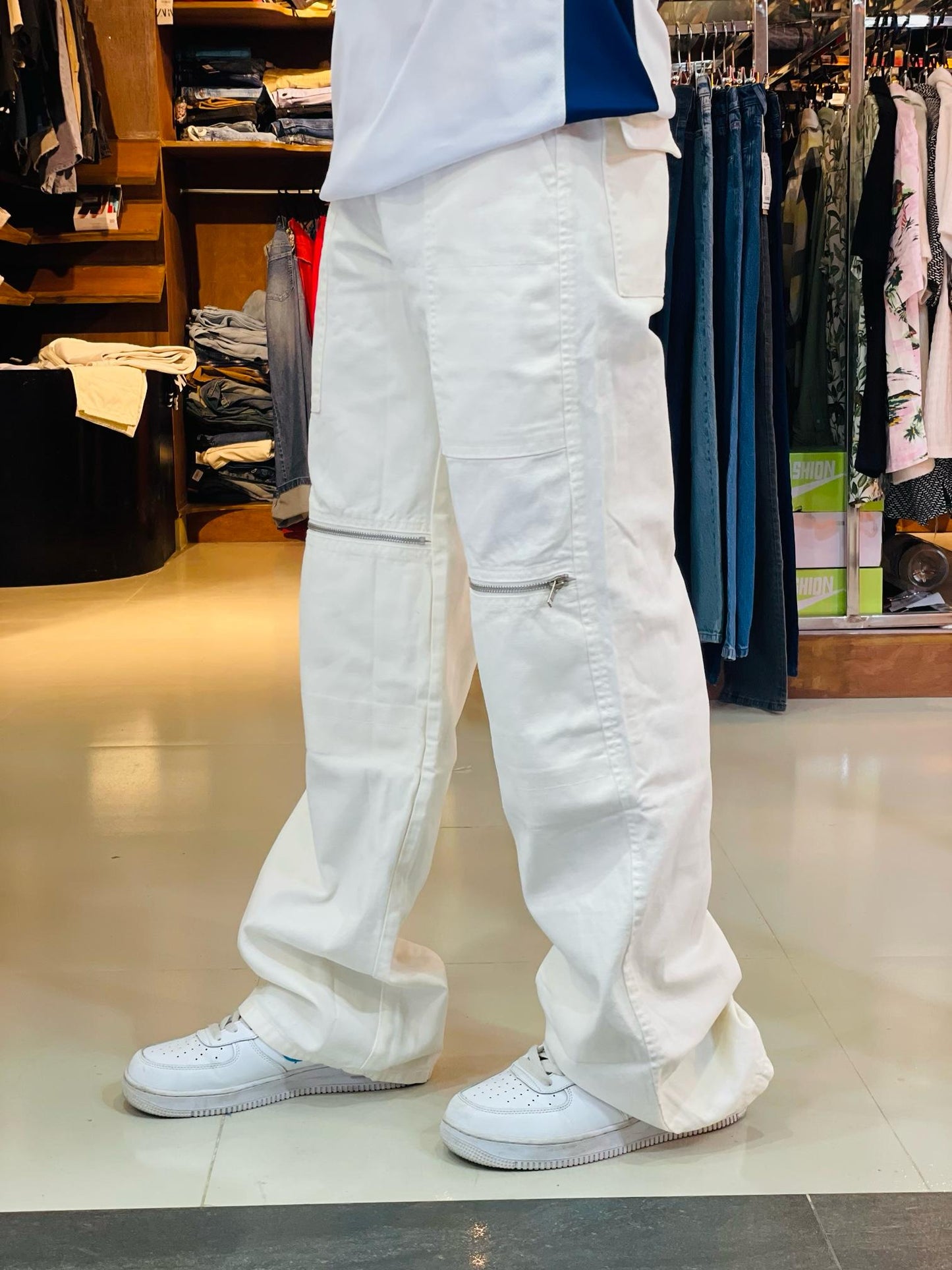 "Stylish White Baggy Pants – Comfort & Trend | Stunner Mart