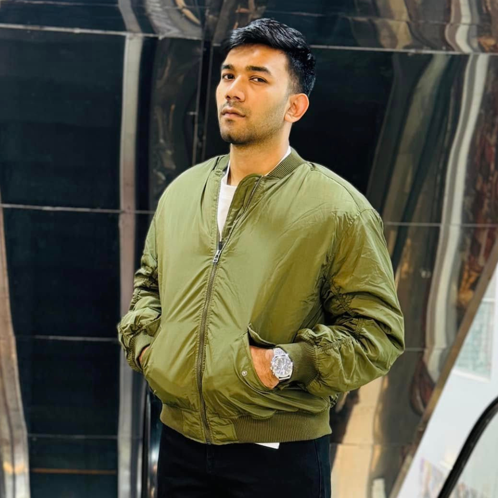 Elevated Essentials – Your Everyday Fashion Store