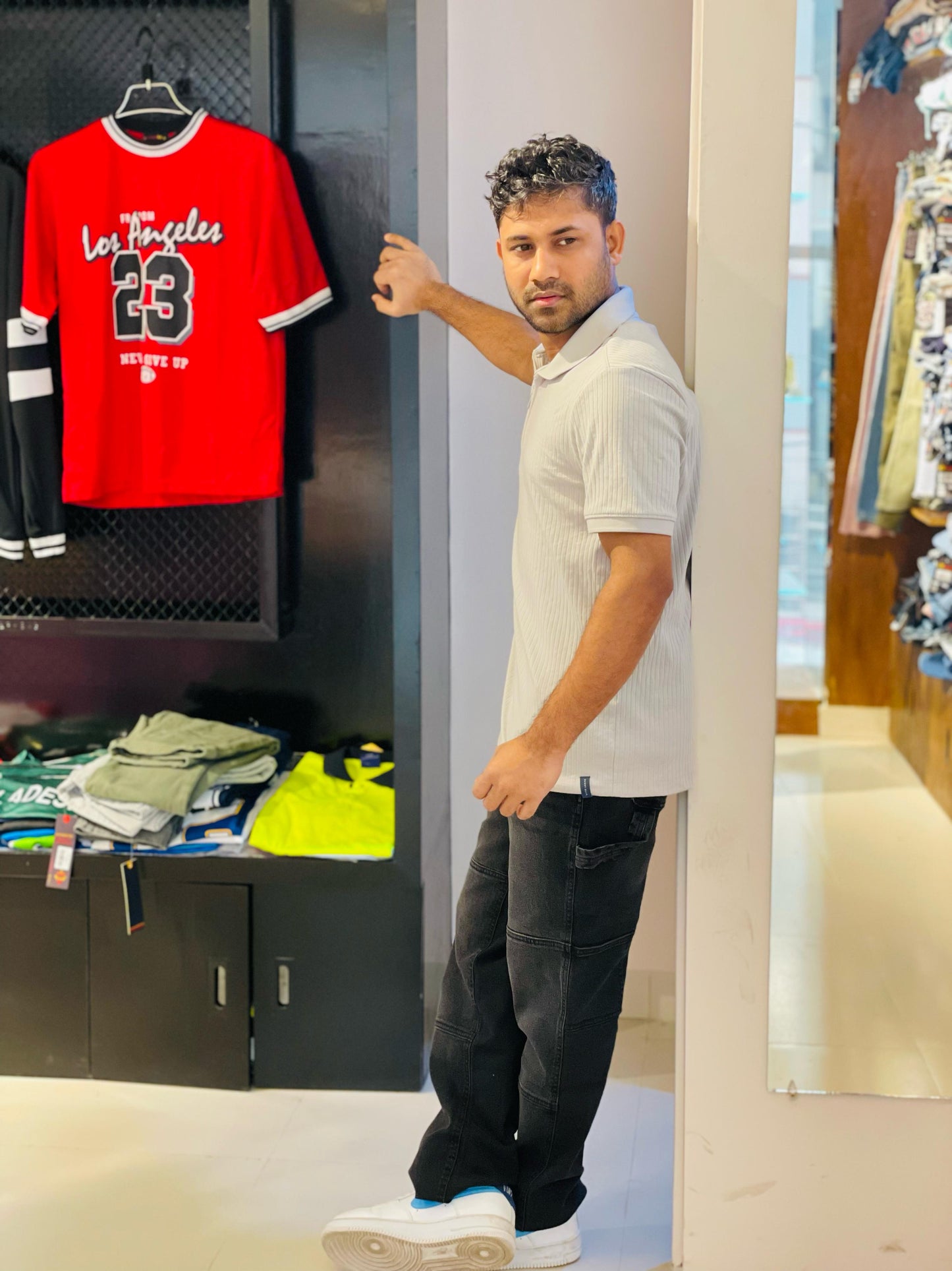 "Black Baggy Pants ā Ultimate Comfort & Streetwear Style | Stunner Mart"