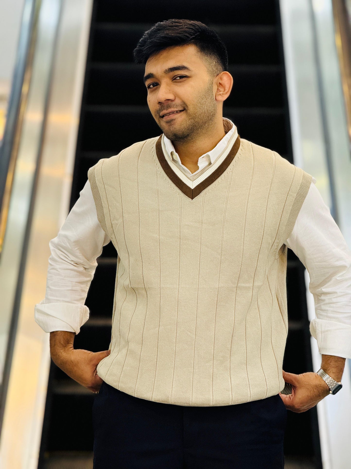 Classic Cream Knitted Sweater Vest – Timeless Winter Layer