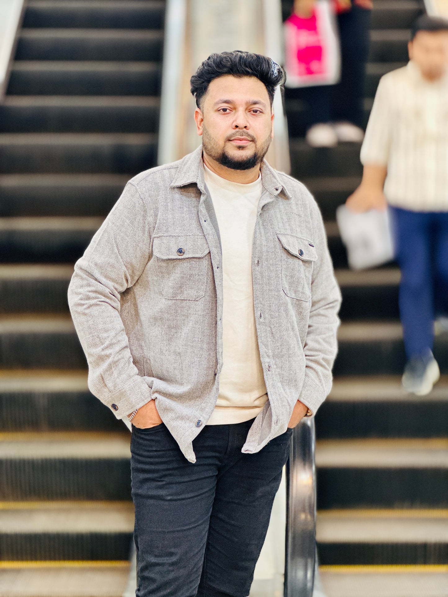 Classic Button-Down Overshirt – Smart & Stylish