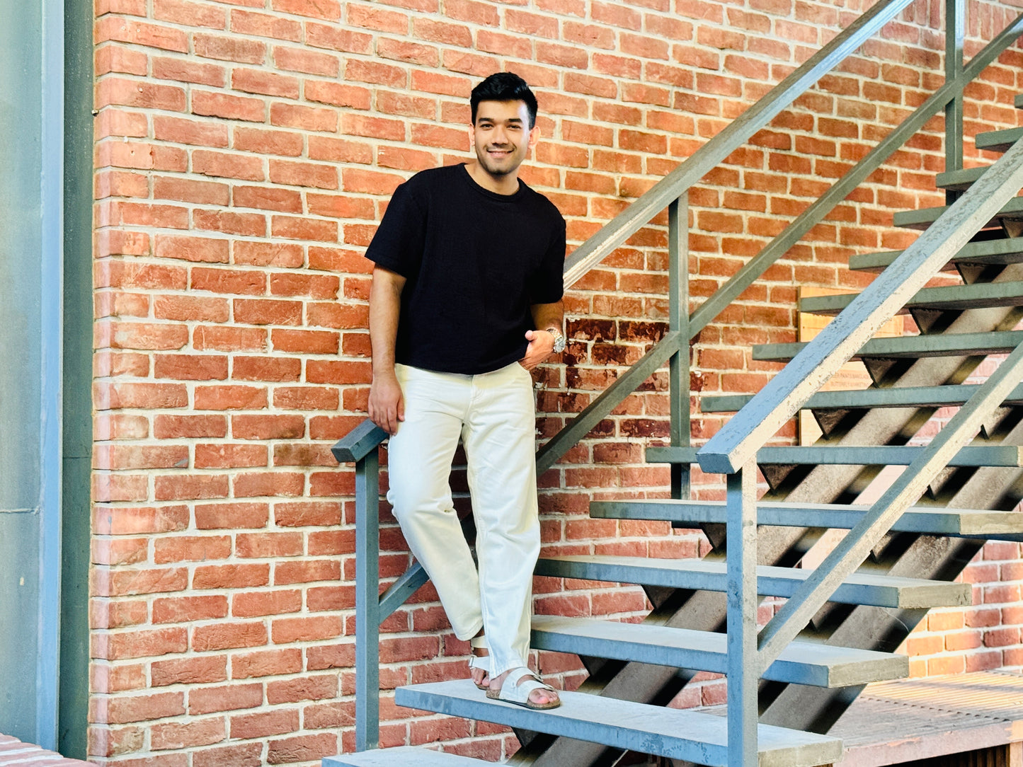 White Straight Fit Jeans – Minimal Look, Maximum Impact