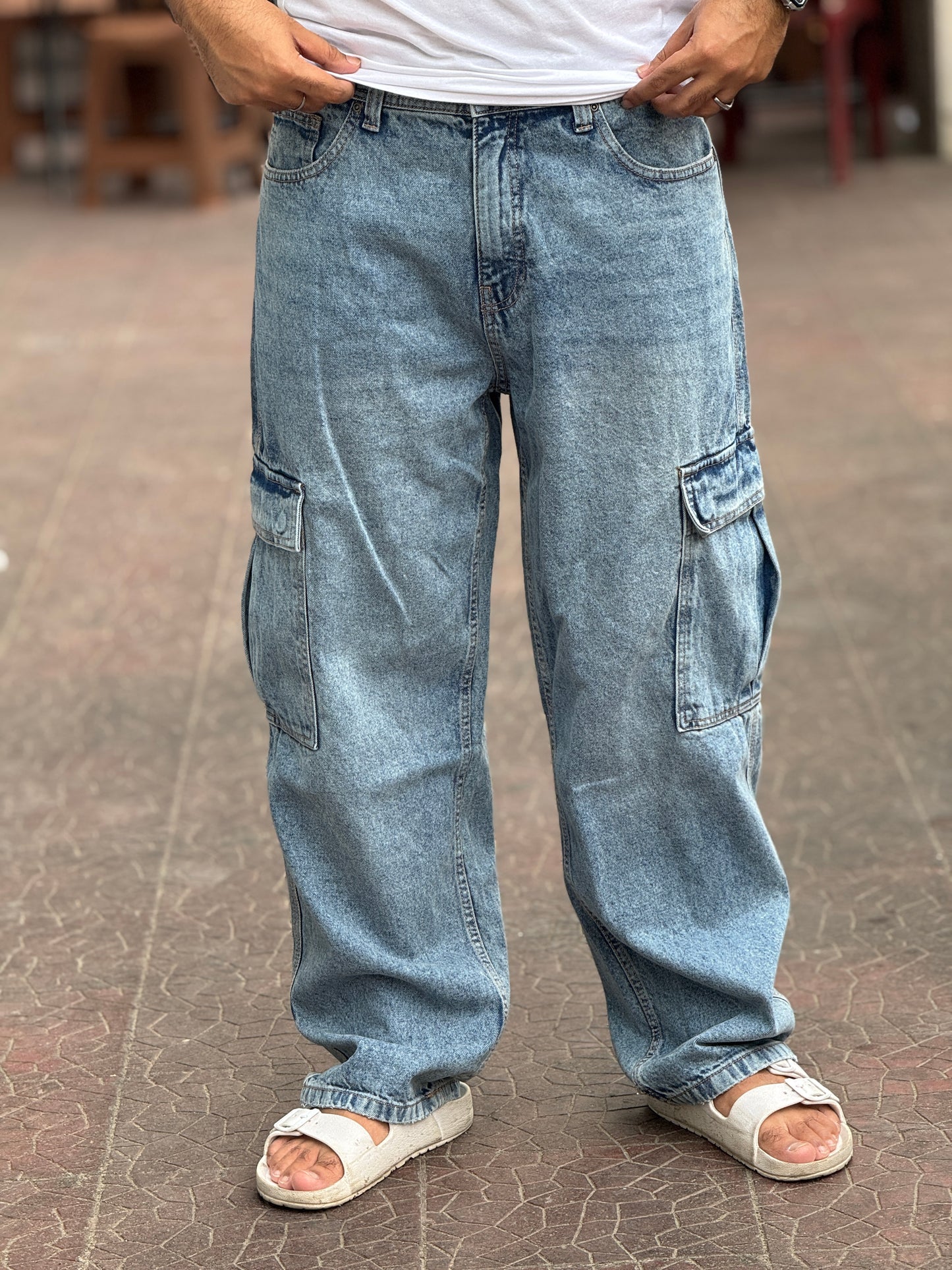 Urban Cargo Baggy Jeans – Premium Light Blue Denim