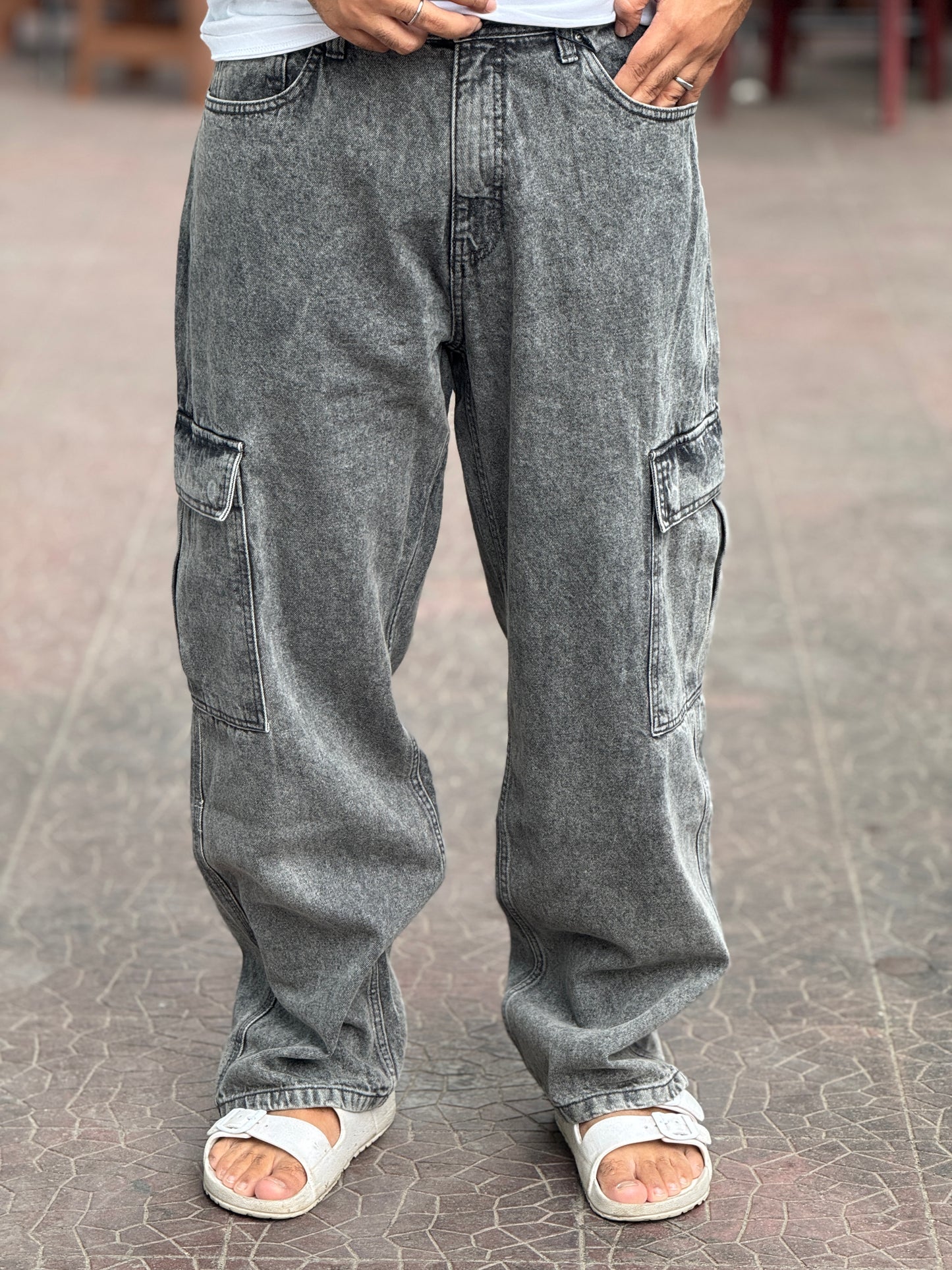 Ash Grey Cargo Baggy Jeans – Premium Washed Denim
