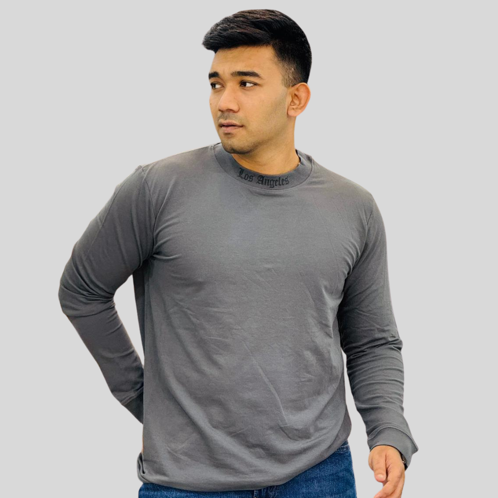 Los Angeles Long Sleeve T-Shirt – Soft, Slim Fit, Modern Design