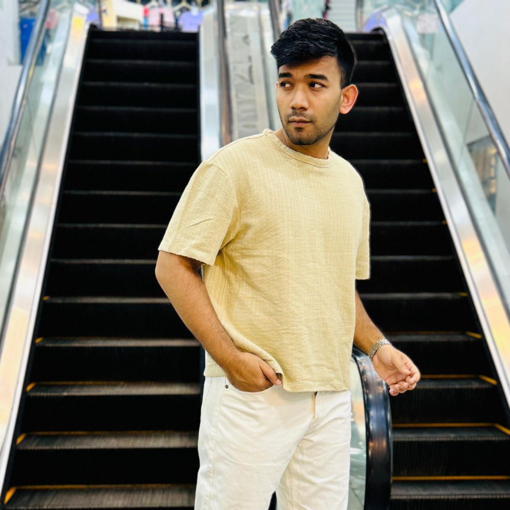 Versatile Light Beige Original Export Crop Tee for Trendy Vibes