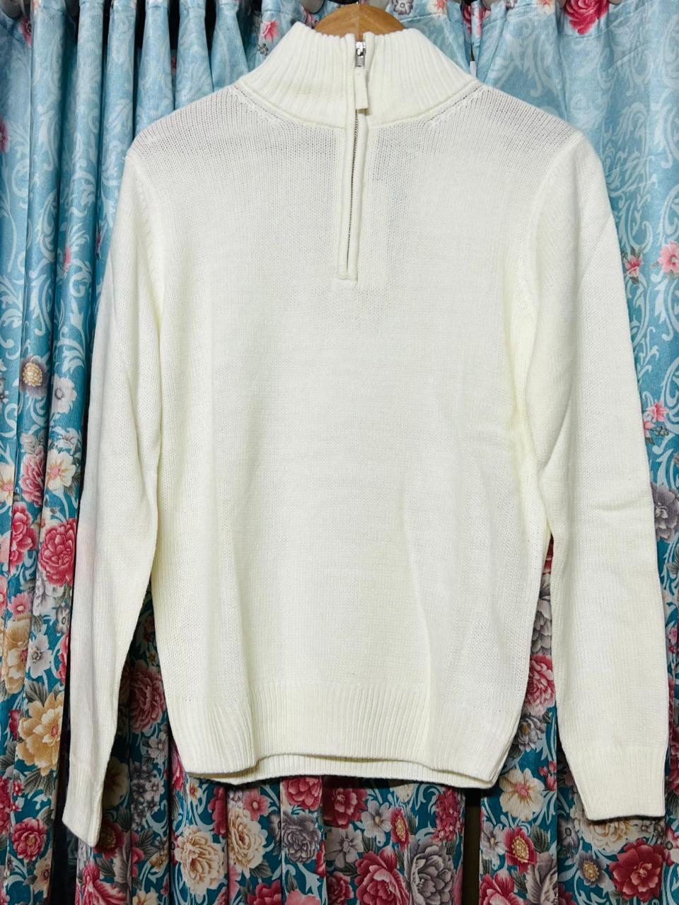 Cozy Elegance: Premium Knit Half-Zip Sweater