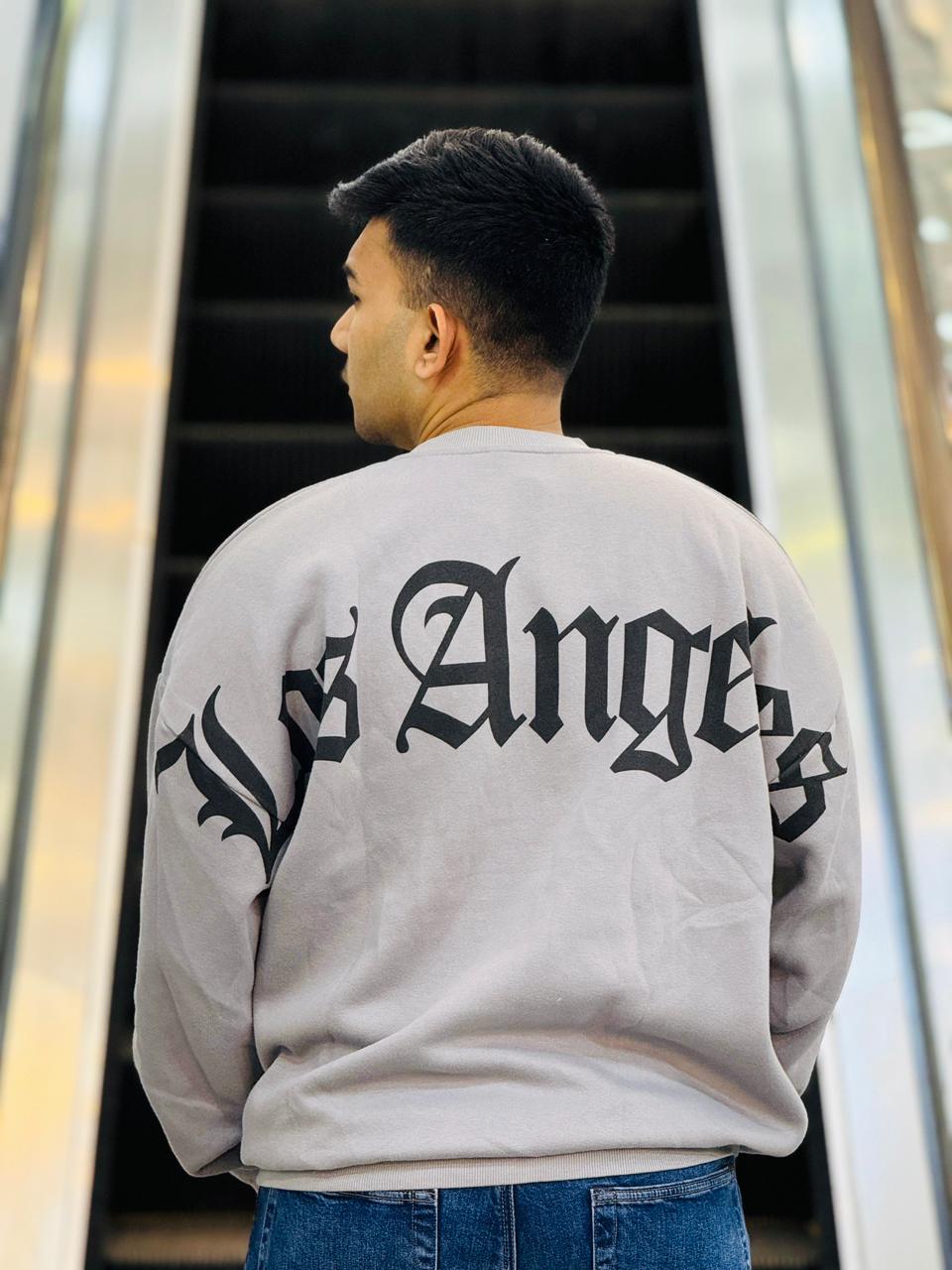 Premium Los Angeles Oversized Sweatshirt – Minimal & Stylish Streetwear
