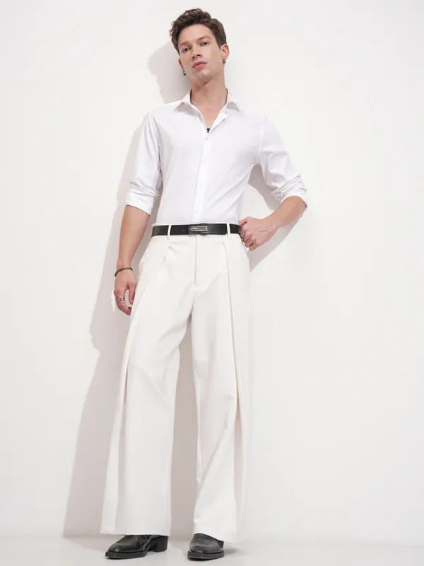 Men’s White Wide-Leg Pleated Trouser | Korean Style Oversized Pant | Premium Streetwear Fashion for Modern Look